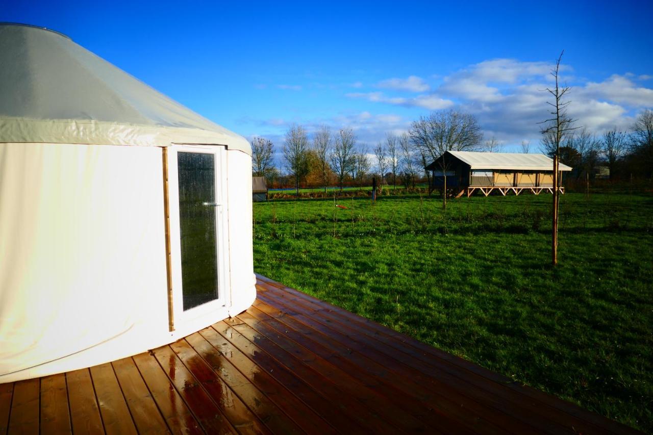 Camping A La Ferme - Hebergements Insolites Cerisy-la-Foret Extérieur photo