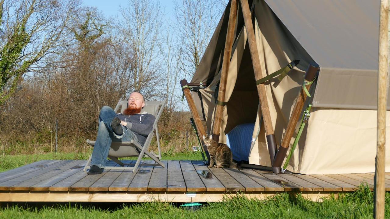 Camping A La Ferme - Hebergements Insolites Cerisy-la-Foret Extérieur photo